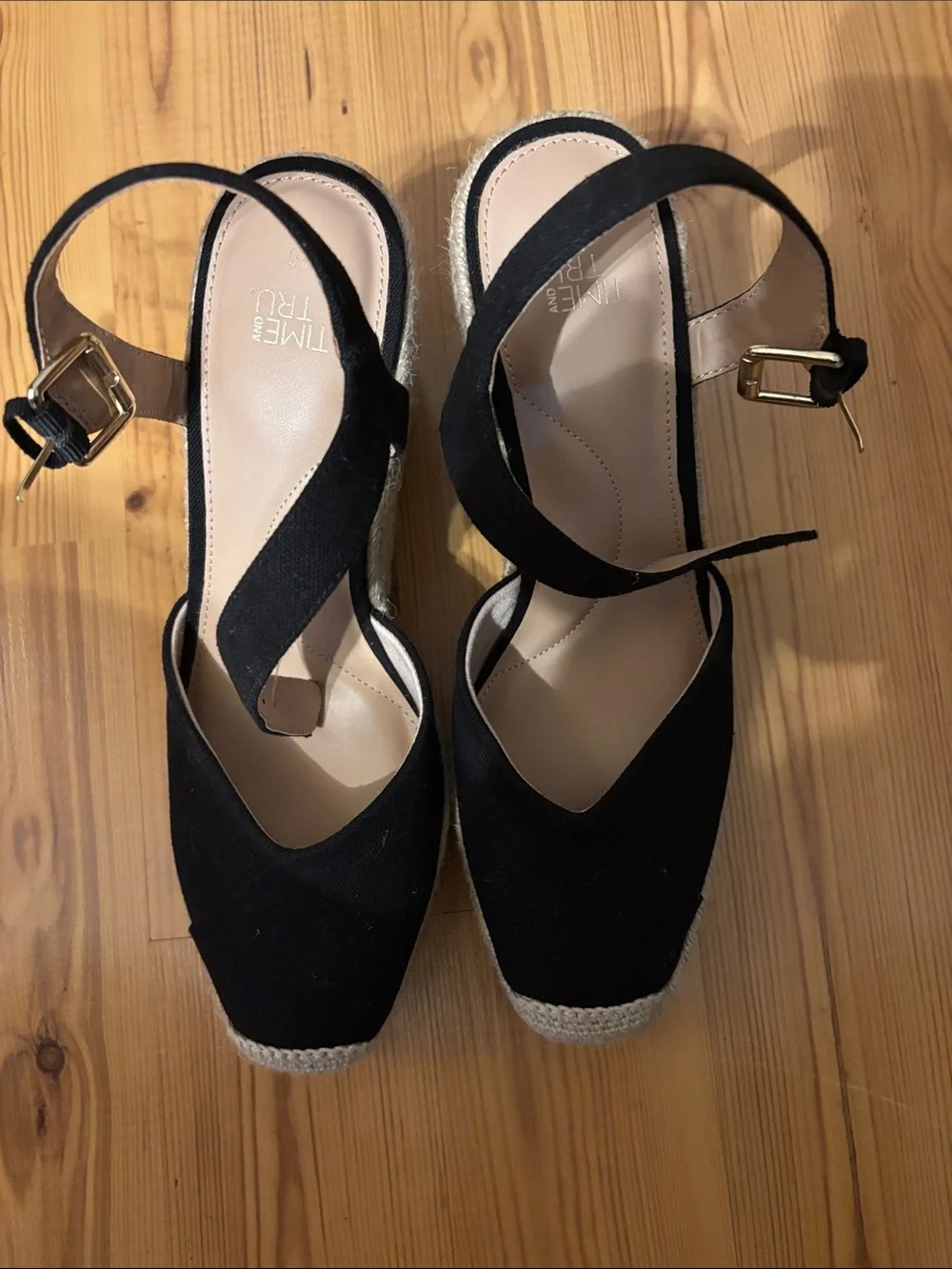 Time and Tru Black Espadrille Wedge Sandals with Gold Buckle